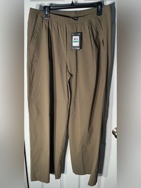 $100 Under Armour Unstoppable Woven Parachute Pants Women’s Large Baggy 6000276